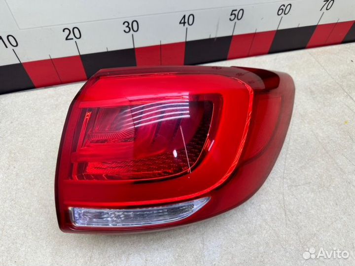Фонарь внешний правый Kia Sportage SL G4NA 2014