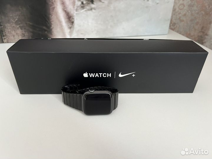 Часы apple watch 4 44 mm nike