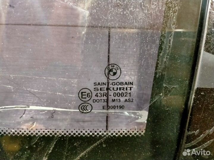 Стекло заднее правое Bmw X3 E83 M54B25 01/2006