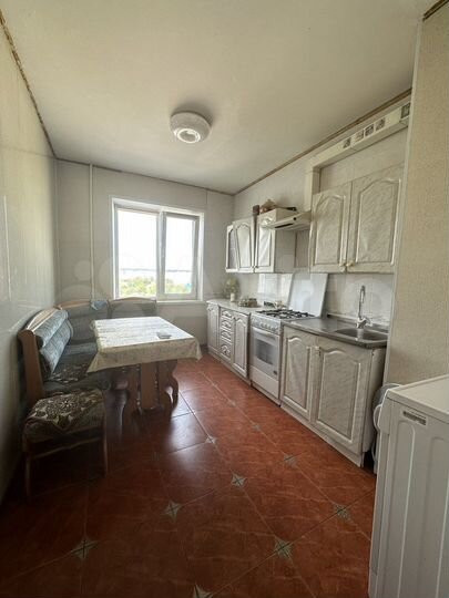 3-к. квартира, 60 м², 9/10 эт.