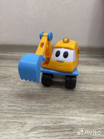 Экскаватор капу