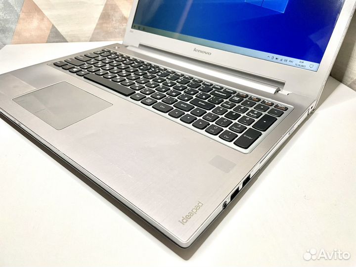 Ноутбук Lenovo IdeaPad Core i3