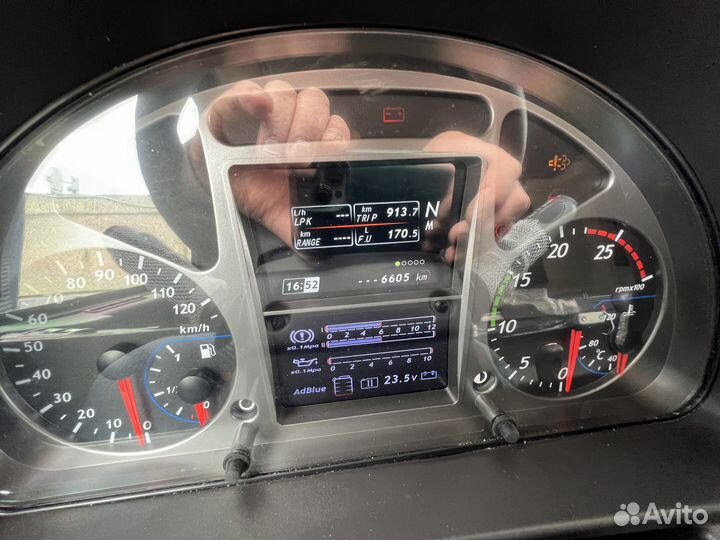 IVECO-Hongyan Genlyon C500, 2023