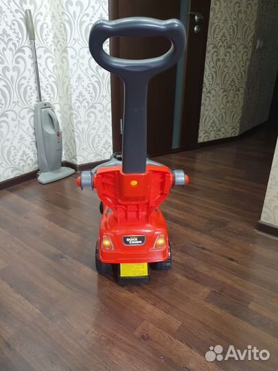 Машинка-каталка