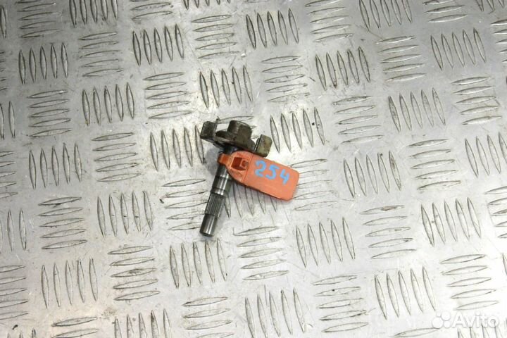 Вал Yamaha TDM850-1