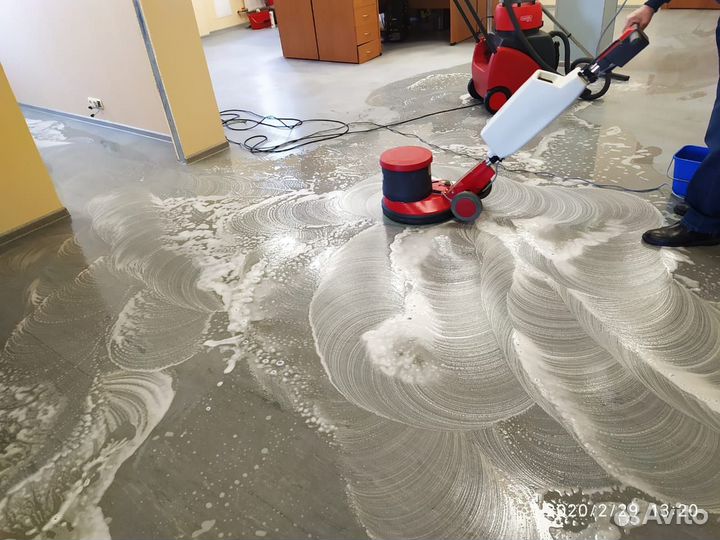 Уход за полами