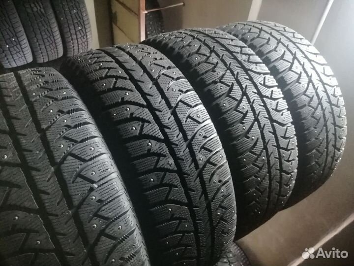 Bridgestone Ice Cruiser 7000S 205/55 R16