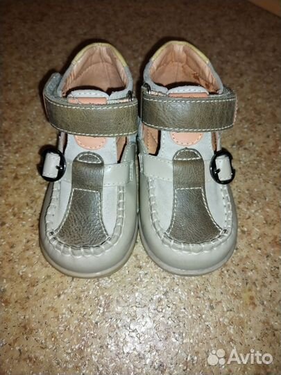 Сандалии детские 21