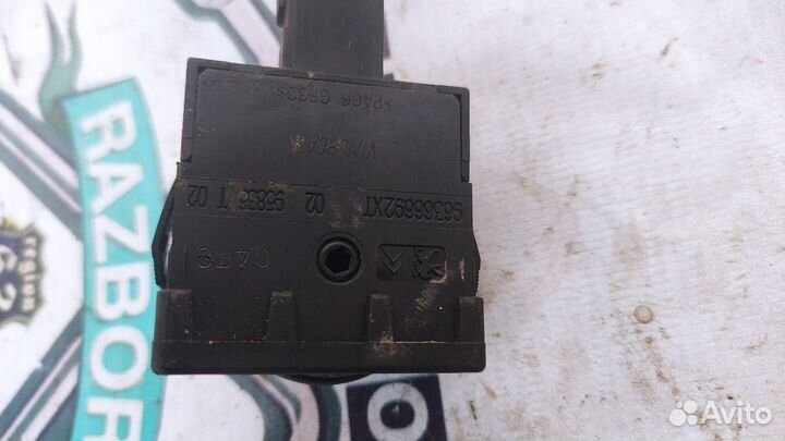 Кнопка корректора фар Peugeot 308