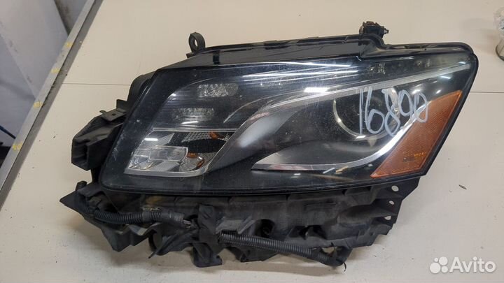 Фара (передняя) Audi Q5, 2010