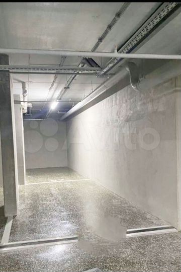 Машиноместо, 28 м²