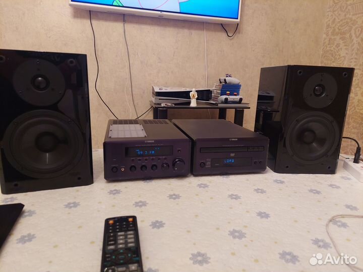 Музыкальный центр yamaha E810 состояние огонь