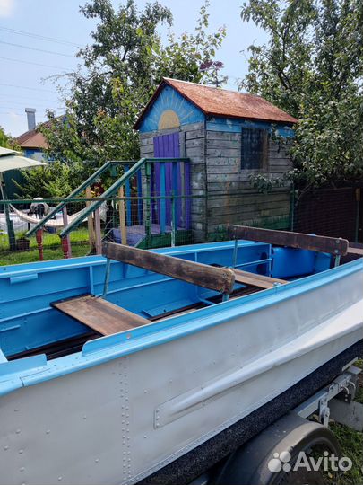 Лодка Казанка М
