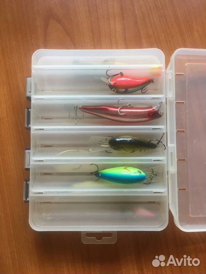 Воблеры daiwa и блесна и тд с двусторонней коробко
