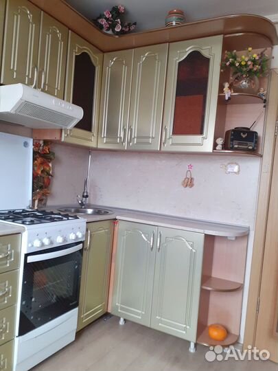 Кухонный гарнитур угловой бу