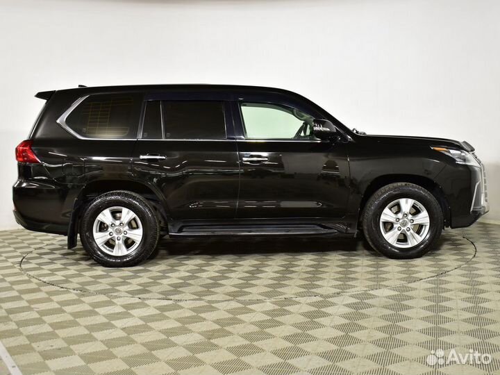 Lexus LX 4.5 AT, 2017, 210 437 км
