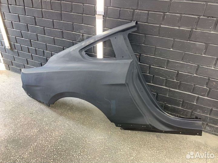 Крыло заднее правое Ford Mustang VI