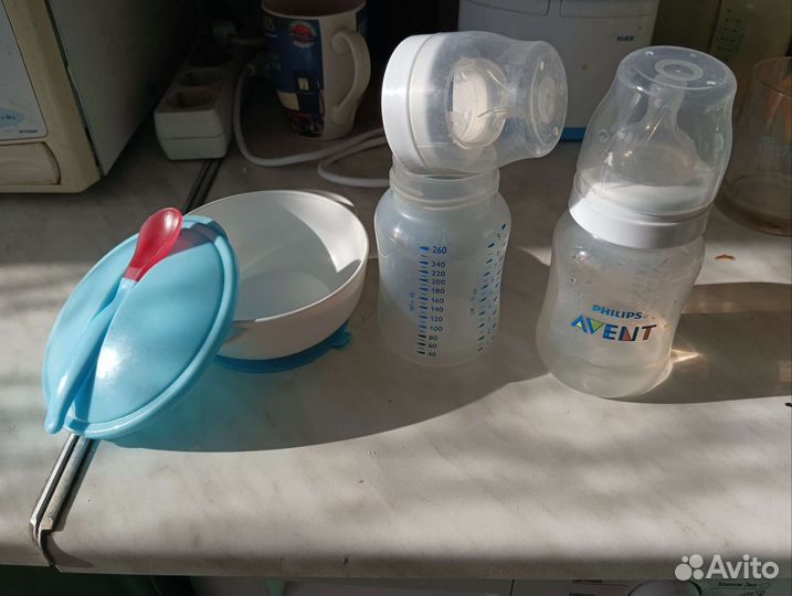 Пакет мелочей ребёнку. Комплект бутылка, соска, др