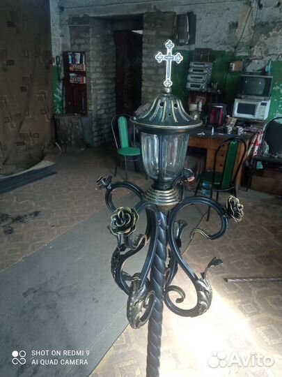 Ритуальные кресты столы лавки вазоны оградки