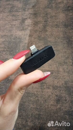 Петличный микрофон для iPhone