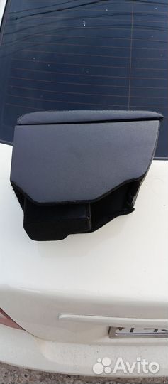 Подлокотник на Киа рио-3