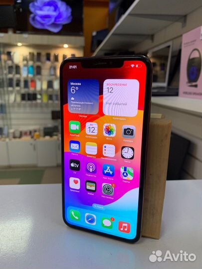 iPhone Xs Max, 64 ГБ