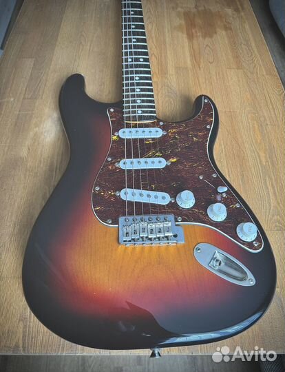 Электрогитара Squier Classic Vibe 60s Stratocaster