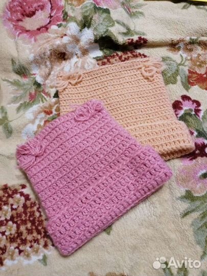 Вязаные шапочки Ручная работа