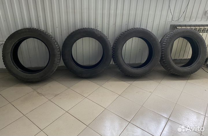 Nokian Tyres Hakkapeliitta 7 SUV 225/60 R18