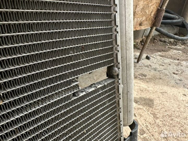 Радиатор кондиционера Camry 70