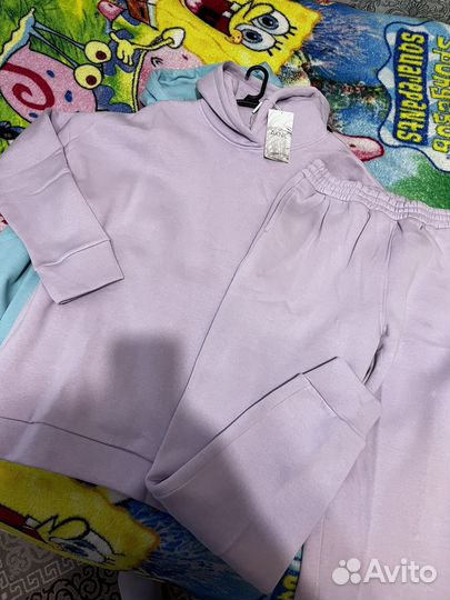 Костюм женский