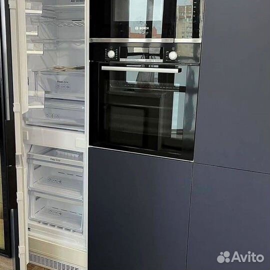 Кухня в потолок на заказ