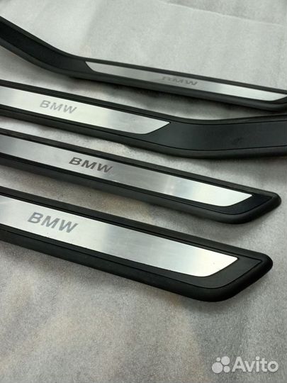 Накладки на пороги BMW 7 F02