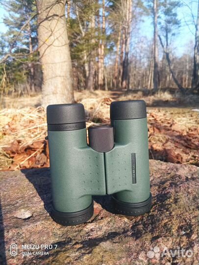 Продам kowa genesis 10x33