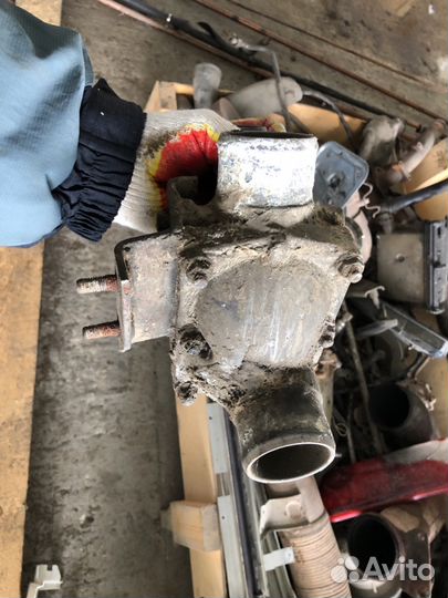 Корпус термостата Scania 1381494