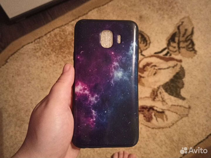 Чехол на Galaxy J4