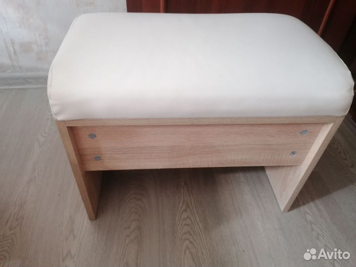 Банкетка пуфик