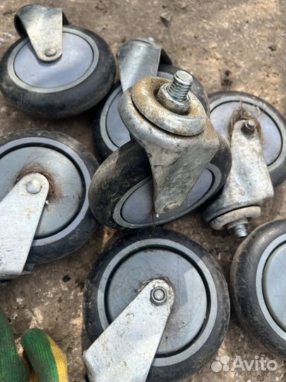 Колеса для тележки поворотные