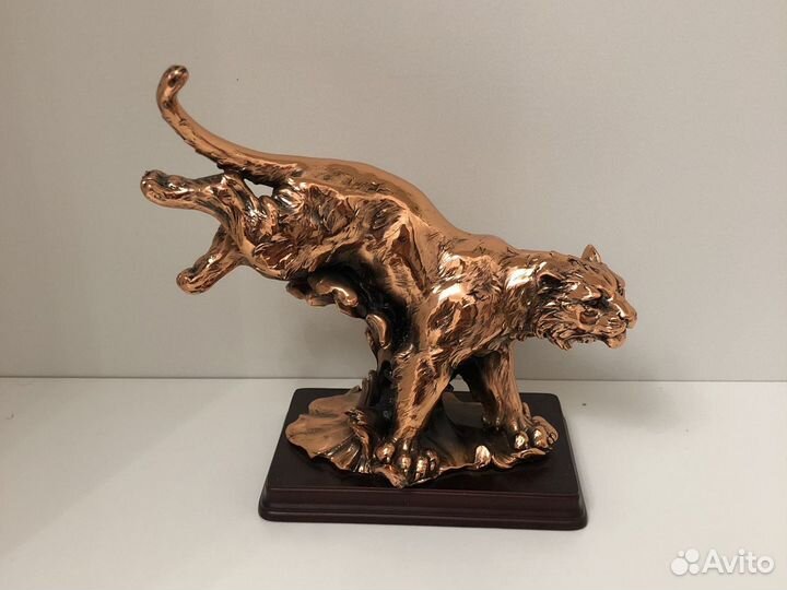 Фигура дикой кошки