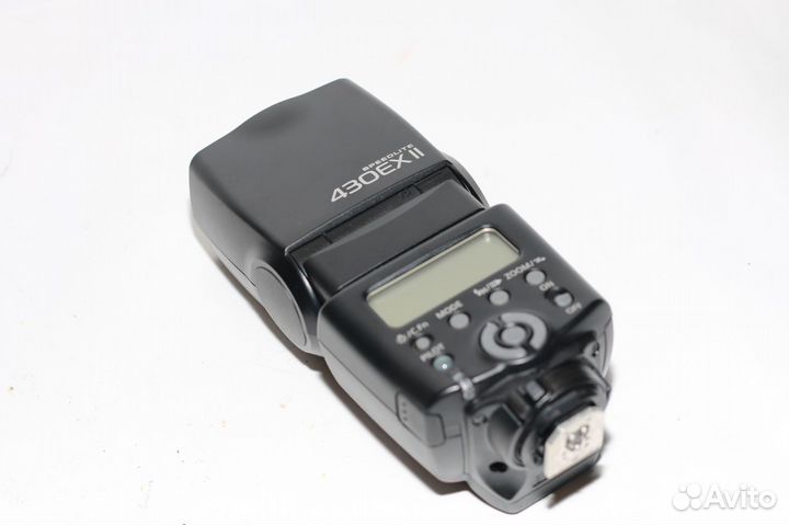 Canon 600D kit + вспышка