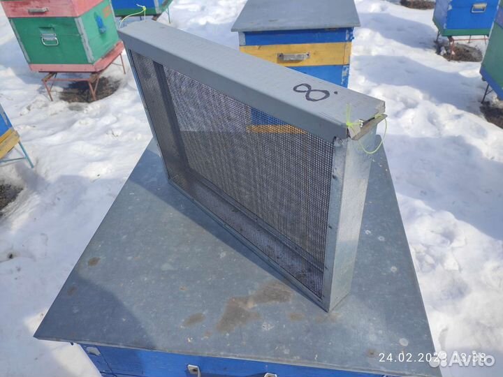 Маточный изолятор