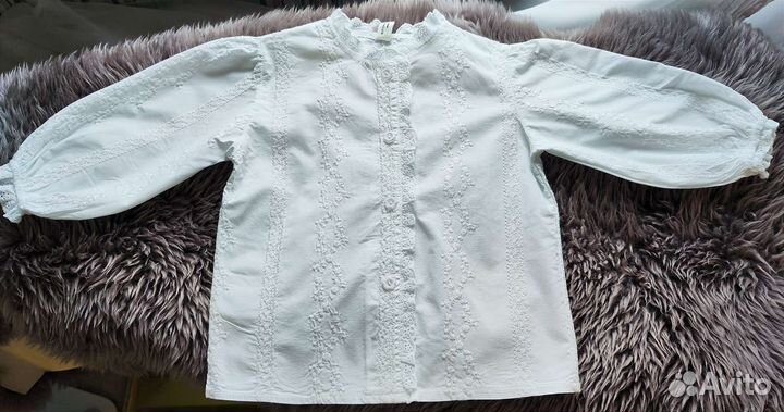 Новая Блузка/рубашка с вышивкой для девочки