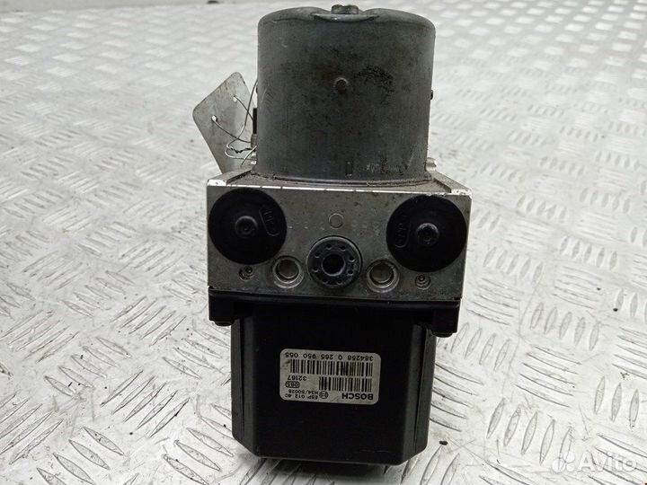 Блок ABS для Volkswagen Passat 5 GP 059115405G