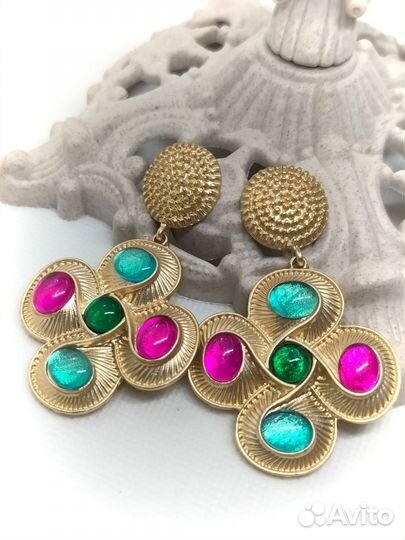 Серьги стильные