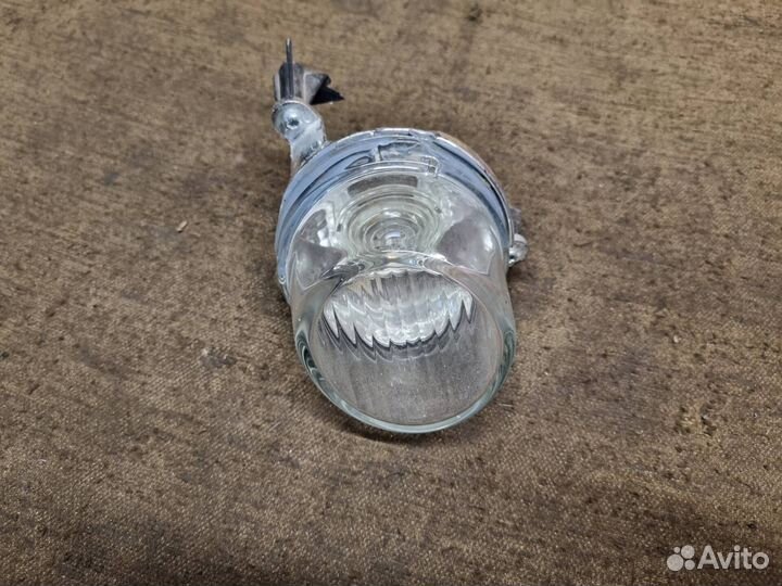 Линза поворотника правой фары Porsche Cayenne 955