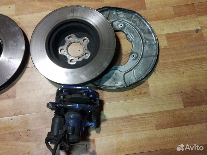 Тормоза перед зад G30 G32 G11 G12 бмв M пакет