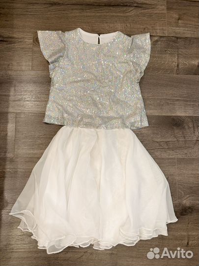 Костюм праздничный и для выступлений