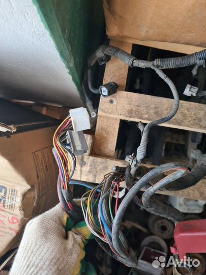 Проводка подкапотная Toyota Corolla E150 1.6