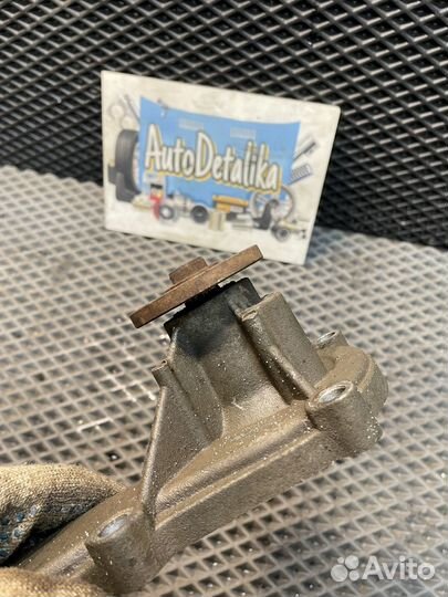 Помпа Nissan Primera P12 02г. 1.8 QG18 116 л.с