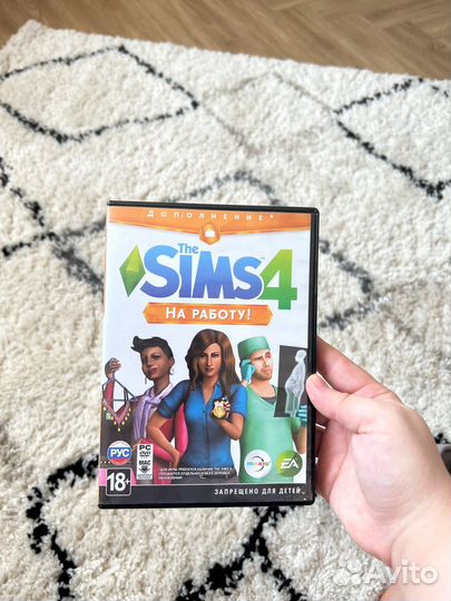 Компьютерная игра sims 4 